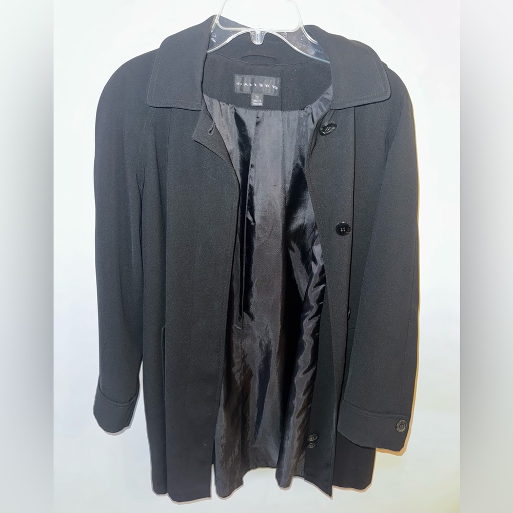 Gallery women’s black raincoat with hood with interior silk lining size small